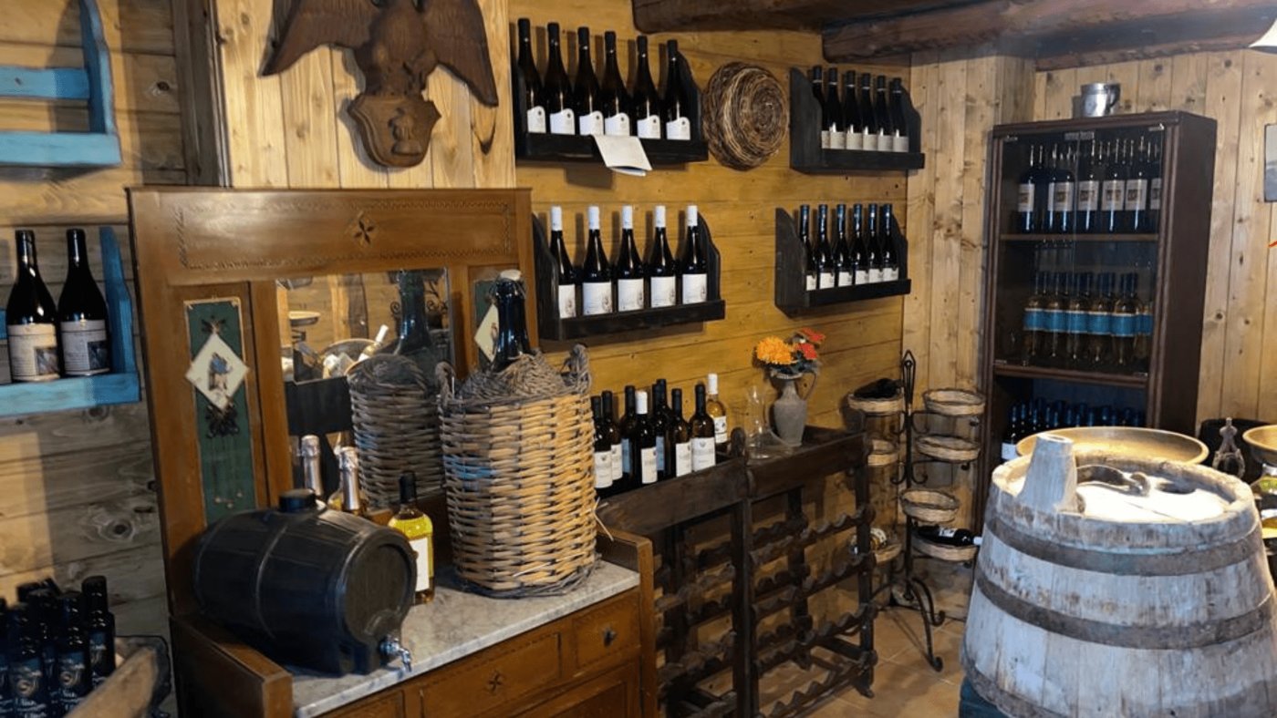 A Putia du Vinu, bottega di vini nel borgo